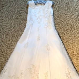 First Communion  ~ Flower Girl Dress Mint condition size 7